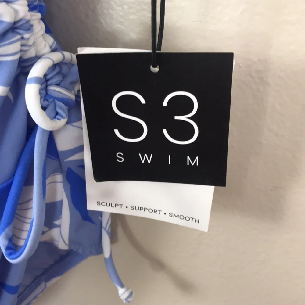 S3 Swim Women's One Piece Tropical‎ Print Swimsuit. Size Small